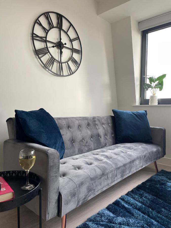 Premier Suite- Bedford City Centre With Free Gym & Parking Eksteriør billede